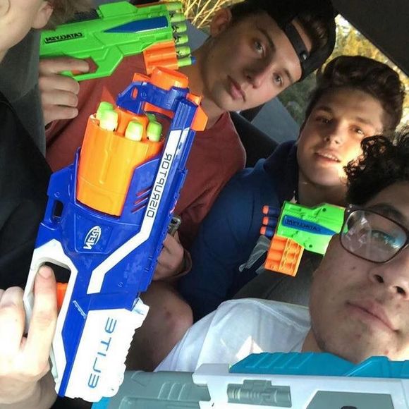 Meet your Posher, Joshua - Picture 1 of 1